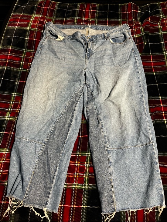 Old Navy Denim - Light Blue Old Navy Women's Cropped Jeans Baggy Wide Leg Size 20!